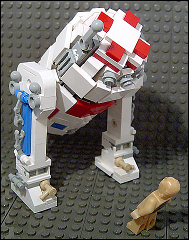 Illustration for article titled Porkins’ B3-3R Astrokeg LEGO Droid Mixes Our Three Favorite Things